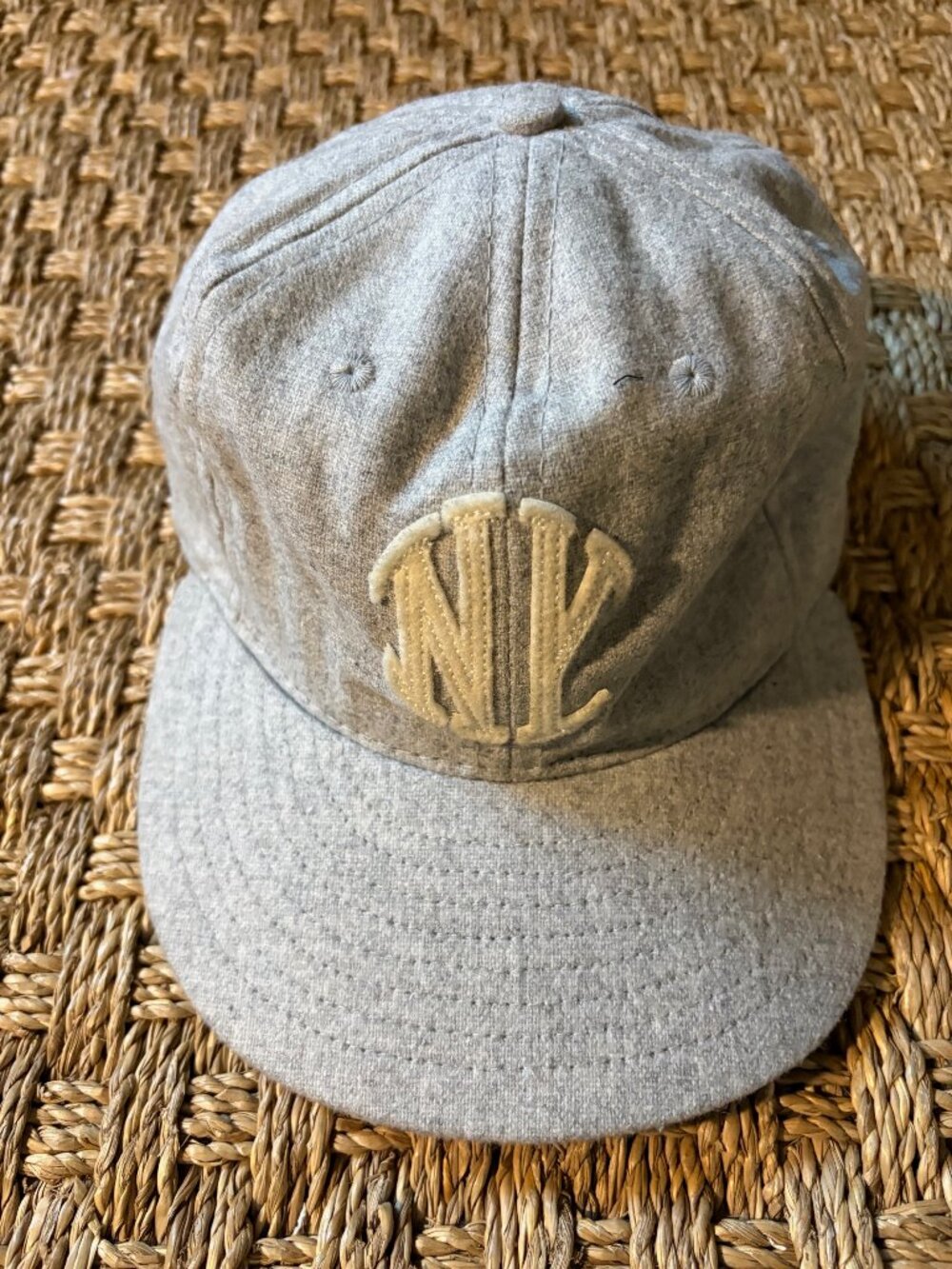 NWOT  Ebetts Field Flannel authentic wool flannel NY ball cap in h. grey